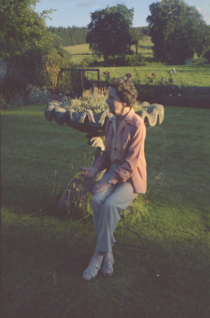 19790000-1981 SLALEY HALL CHRISTINE PRIESTMAN (née Long) 01.jpg